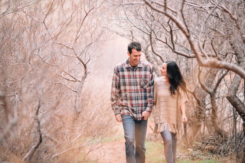 002 Nikki Chris Engagement Red Rocks