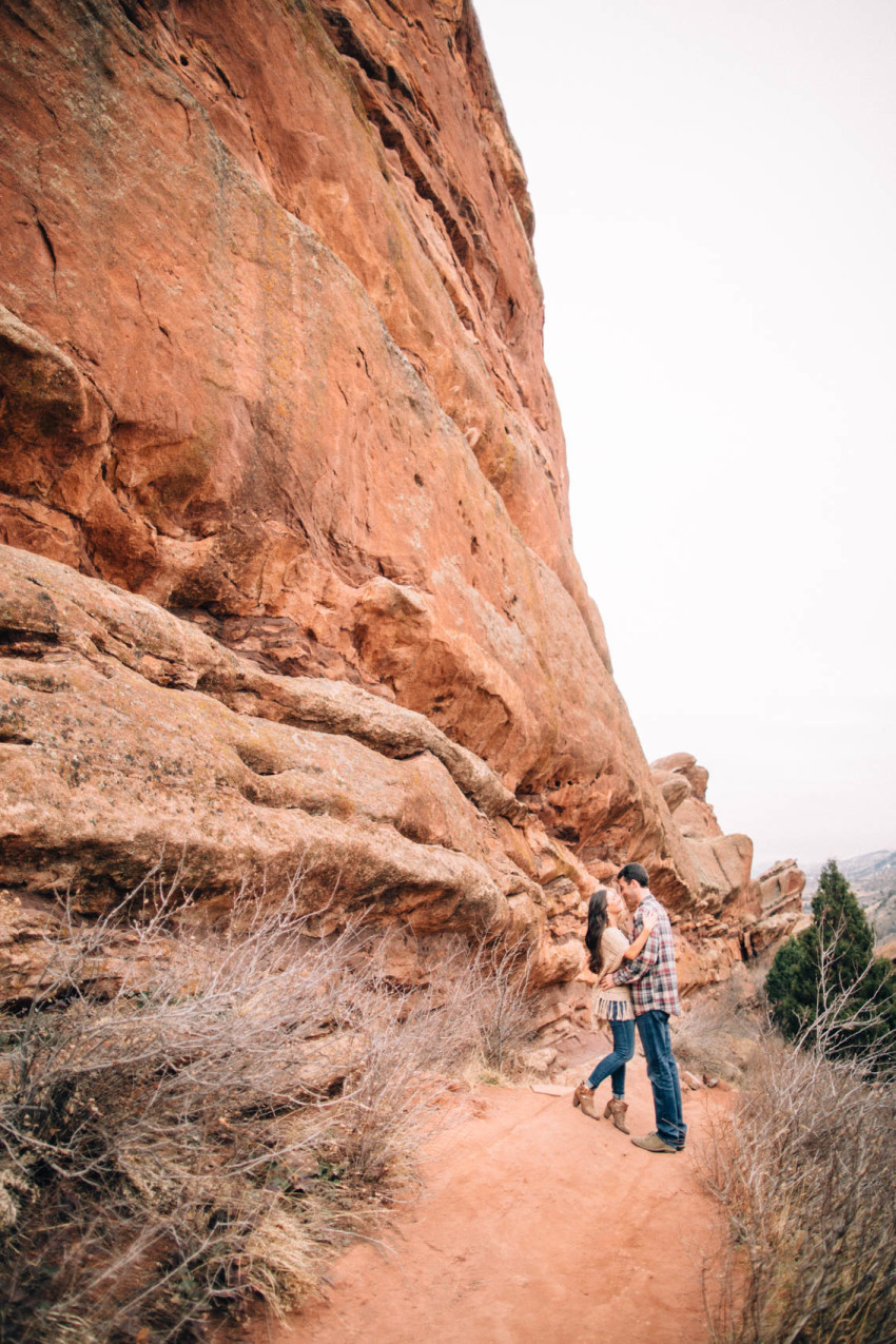 003 Nikki Chris Engagement Red Rocks