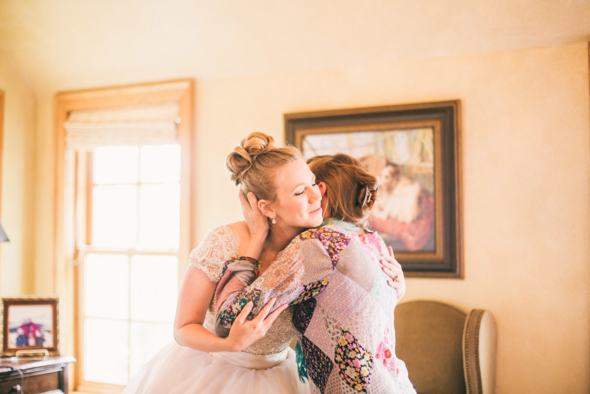 005_Crested Butte Wedding Photographer Secret Stash Woods Walk Ceremony Jamie Blue Bird Events Boho Epic Stars