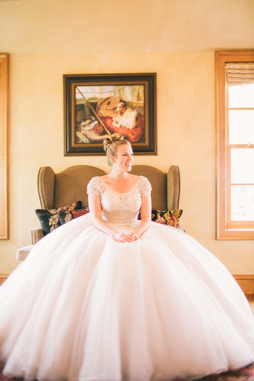 007_Crested Butte Wedding Photographer Secret Stash Woods Walk Ceremony Jamie Blue Bird Events Boho Epic Stars