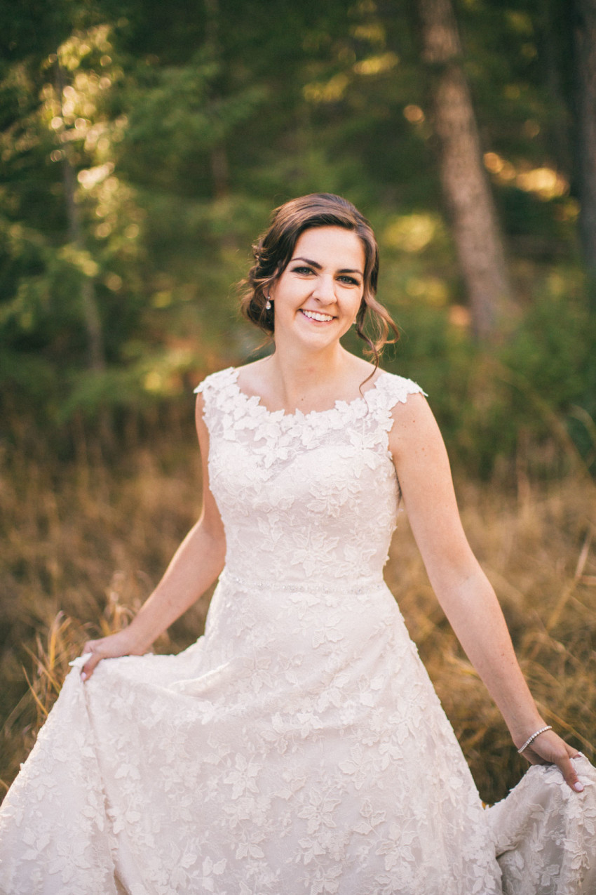 019 Evergreen Lake House Wedding Photographer Bride portrait