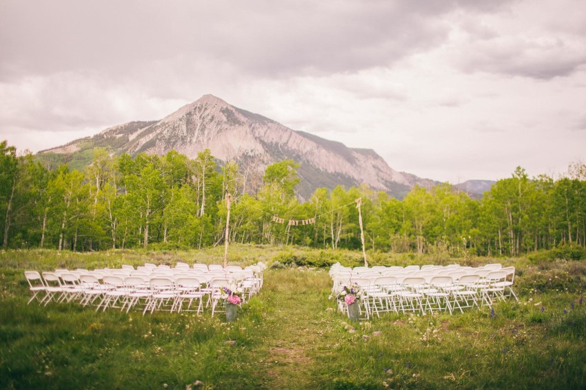 019_Crested Butte Wedding Photographer Secret Stash Woods Walk Ceremony Jamie Blue Bird Events Boho Epic Stars