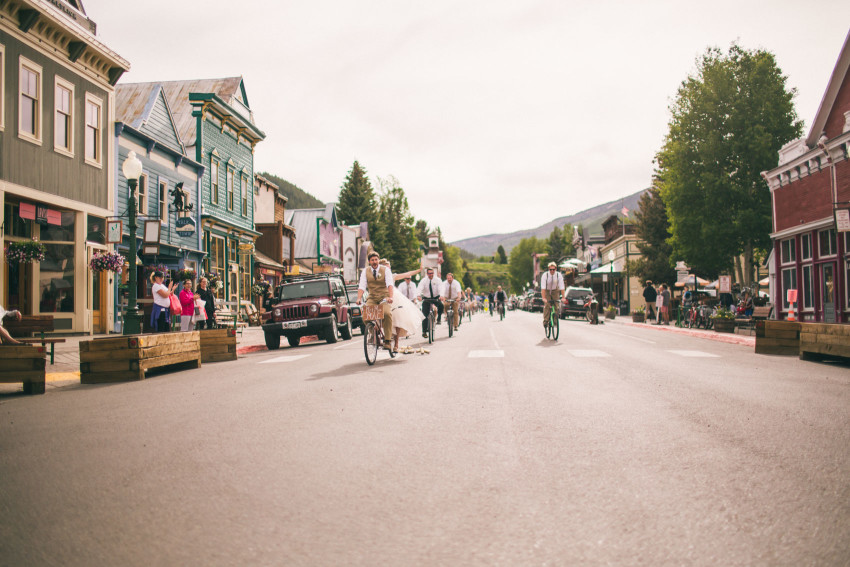 040_Crested Butte Wedding Photographer Secret Stash Woods Walk Ceremony Jamie Blue Bird Events Boho Epic Stars