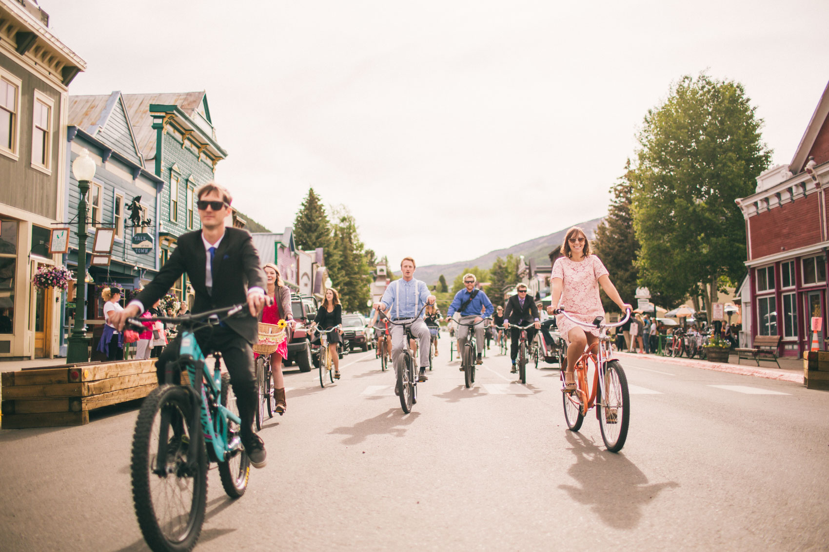 042_Crested Butte Wedding Photographer Secret Stash Woods Walk Ceremony Jamie Blue Bird Events Boho Epic Stars