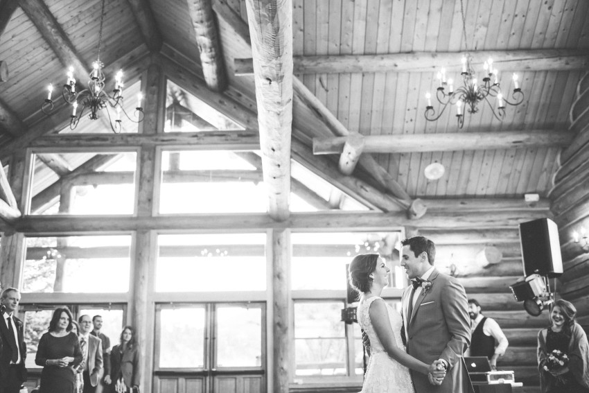 057 Evergreen Lake House Wedding Photographer bride groom first dance