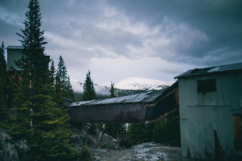 Colorado_Adventure_Photographer_Alma_Hoosier_Pass_Tunnel_Off_Road_Camping_Hiking_Wilderness_Survival_Trip_with_Abandon_Mountain_Side_Cabin_Mining_Ruins_Old_Mill_Hammock-014