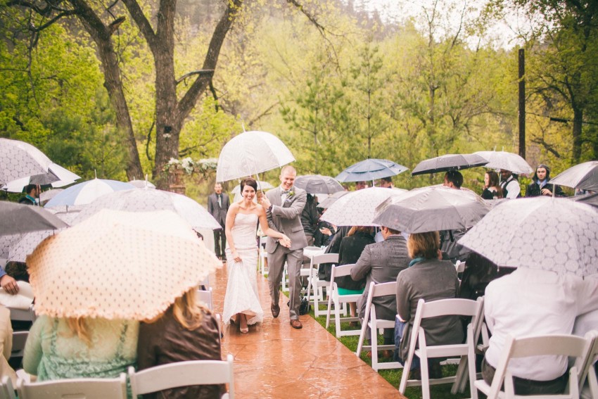 Kayla Jeremy Wedgewood Boulder Rainy Wedding Umbrella-031