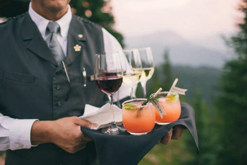 036 Aspen CO Mountain Top Luxury Wedding Drinks at Little Nell