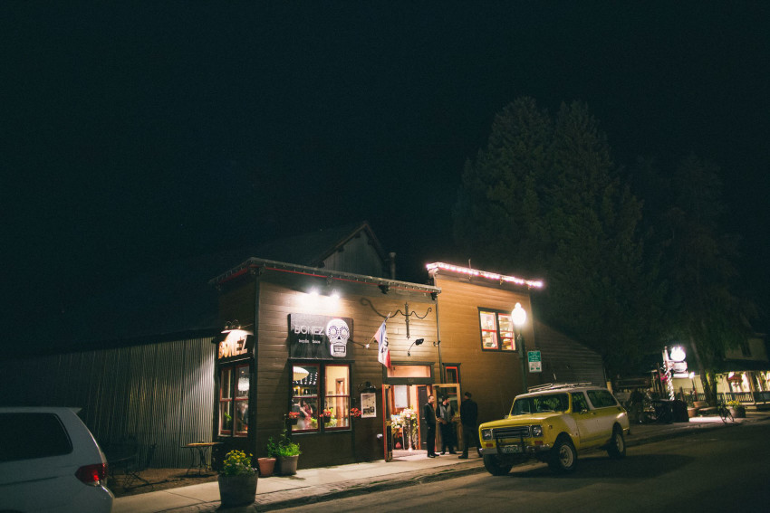 098 Crested Butte CO Harmel Country Dude Ranch Bonez Fun Laid-back Live Music Reception Mt Crested Butte Beautiful Ceremony In Woods Lauren Matt