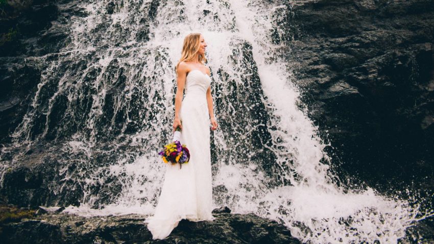 074 Crested Butte Elopement Waterfall Krsitin Phil Westfalia Off Road Adventure