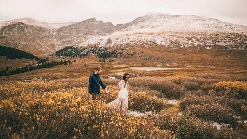 005-lindsey-nate-guanella-pass-adventurous-engagement-photos-fall-autumn-colors