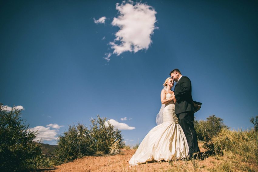 017-garden-of-the-gods-intimate-wedding-colorado-springs-denise-levi