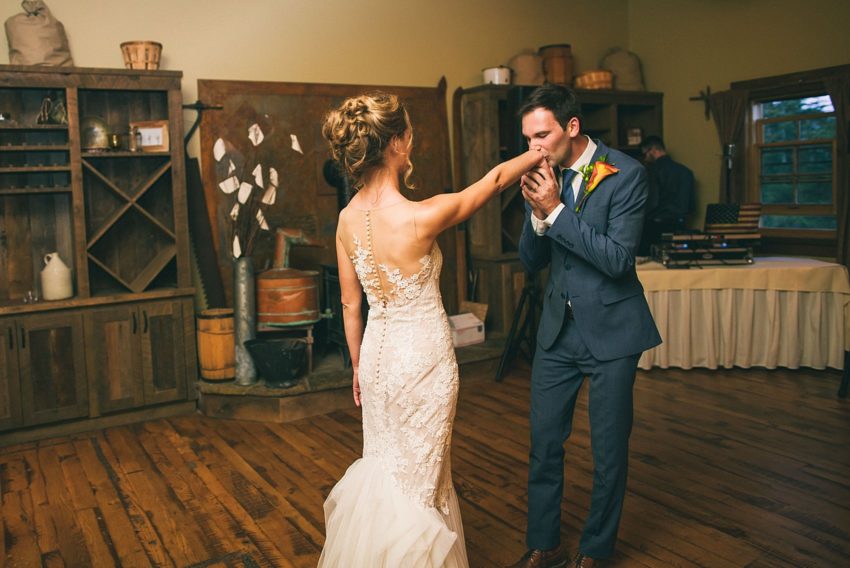bride and groom's first dance uleys cabin